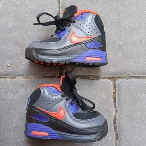 Nike Air Max 90 Boot Infant Sneaker, Size 4C, Chile Red/Black